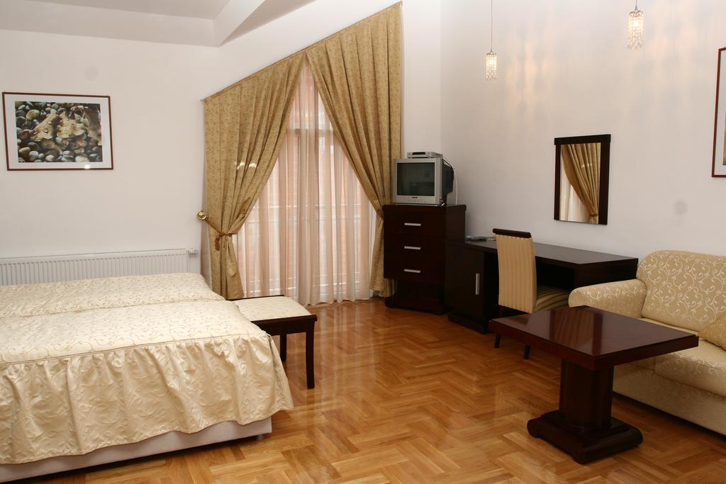 Apartmani Marbis Koprivnica Værelse billede